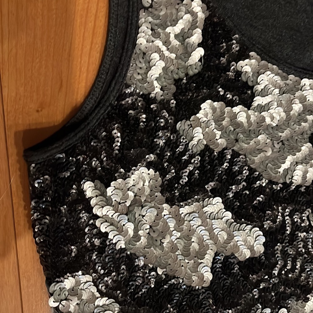3/$20 Express charcoal grey extra soft tank with sequin design on top front - Picture 2 of 7